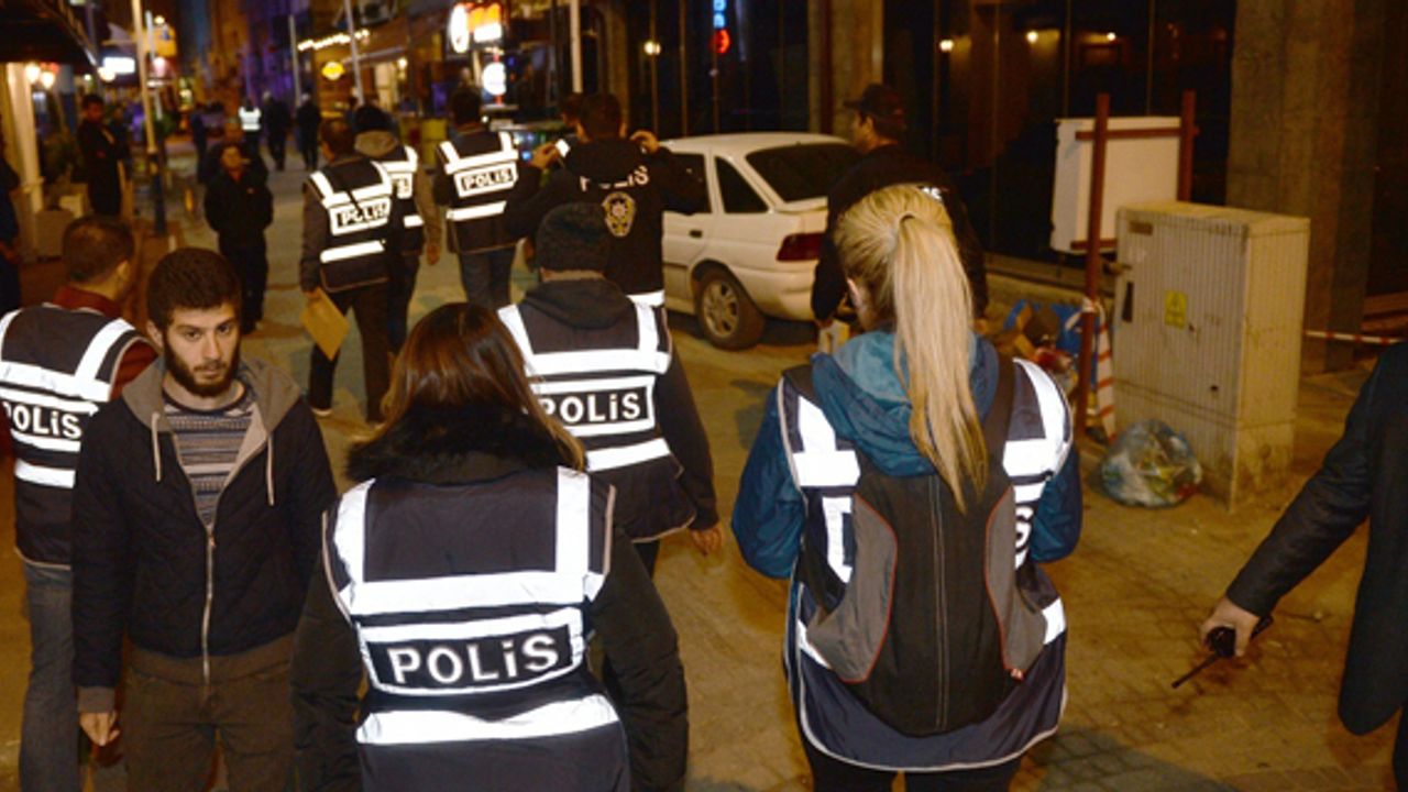 Eskişehir'de 400 polis asayiş uygulaması yaptı 