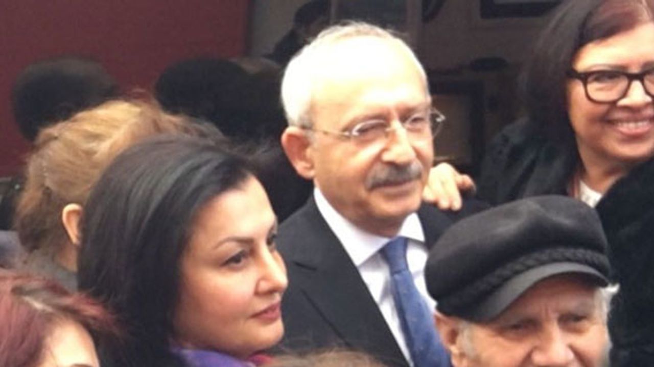 Kılıçdaroğlu'ndan, CHP Eskişehir Kadın Kollarına tebrik 