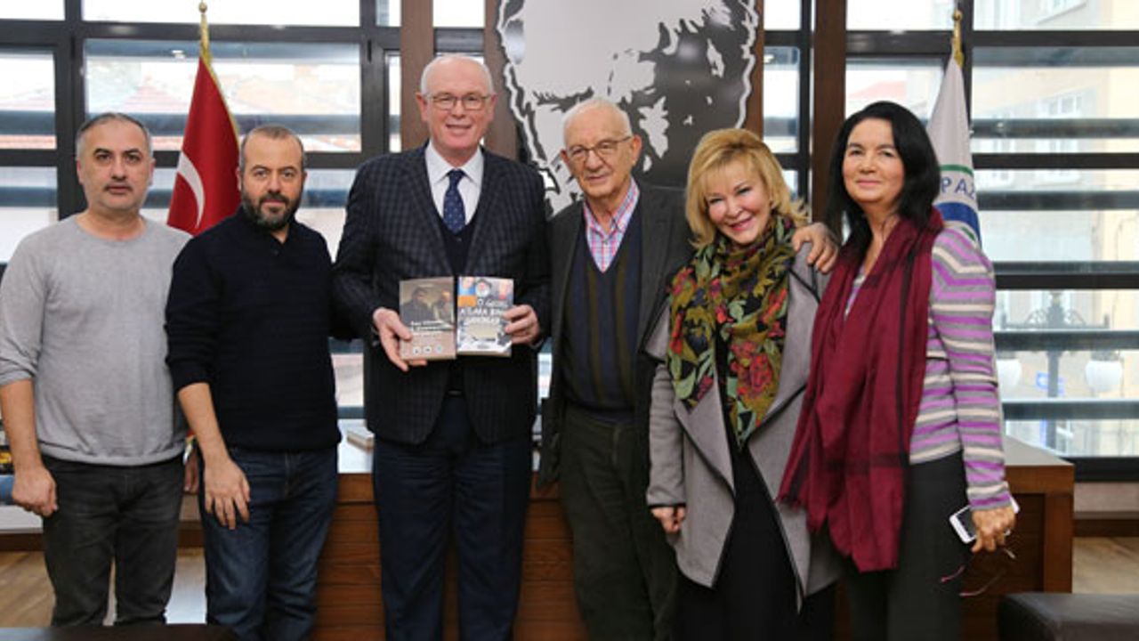 Kazım Kurt, Gülsin Onay ve Atilla Dorsay'la buluştu