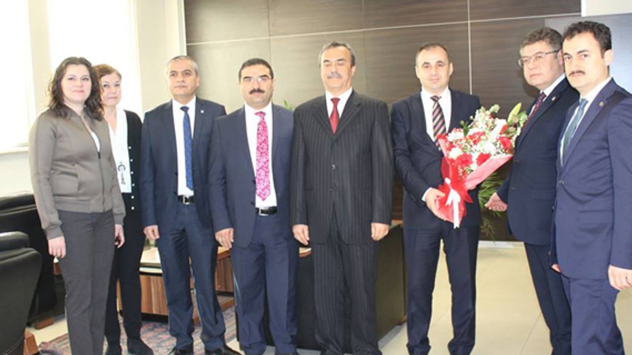 Vergi Dairesi Başkanı Demirci ESMMMO’nı ziyaret etti