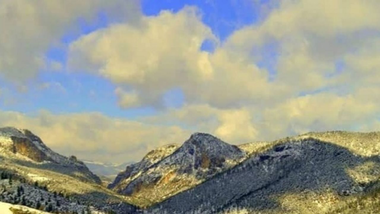 Eğrigöz Kalesi ve İkitaş Kanyonu’na beyaz örtü