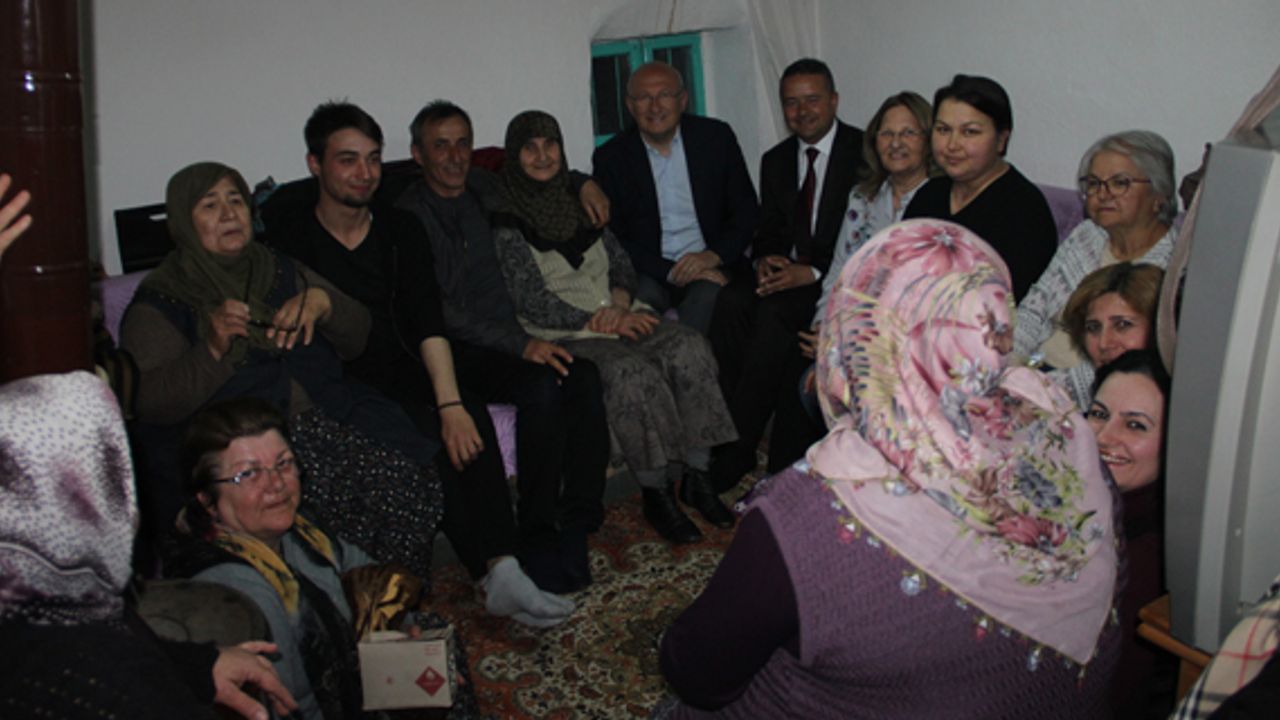 Beylikovalı kadınlar soba başında taleplerini anlattı