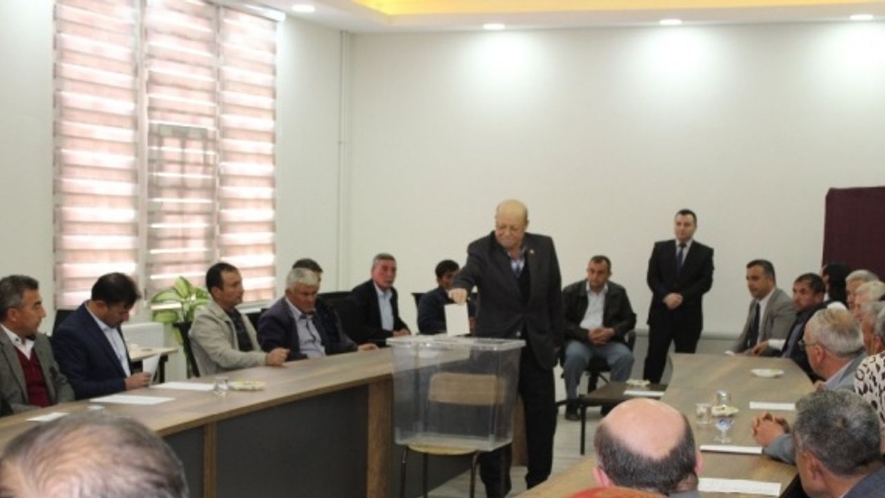 Hisarcık SYDV Mütevelli Heyeti’ne muhtar temsilcilerinin seçimi yapıldı
