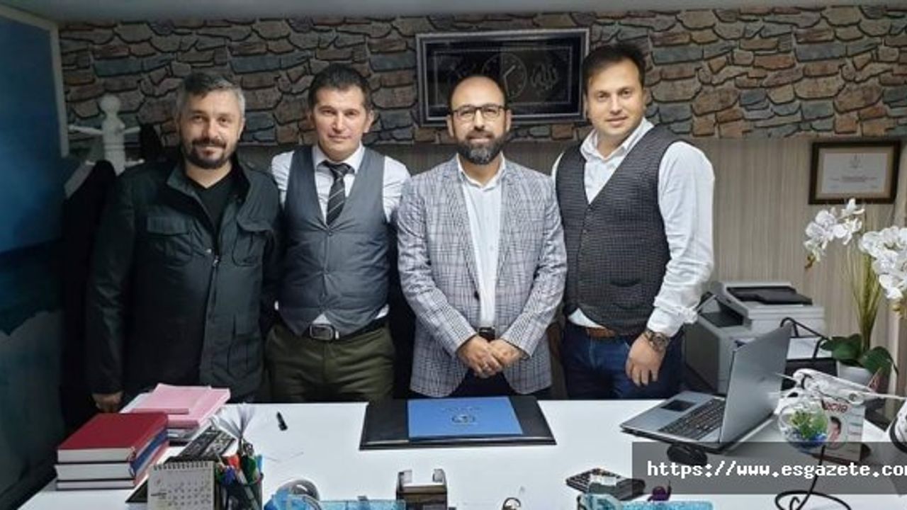 Tümsiad Üyeleri ile Yeni Projelerini Paylaşıyor