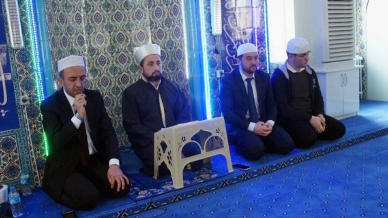 Sarıcakaya’da şehitler adına mevlit okutulup kurban kesildi ve lokma dağıtıldı