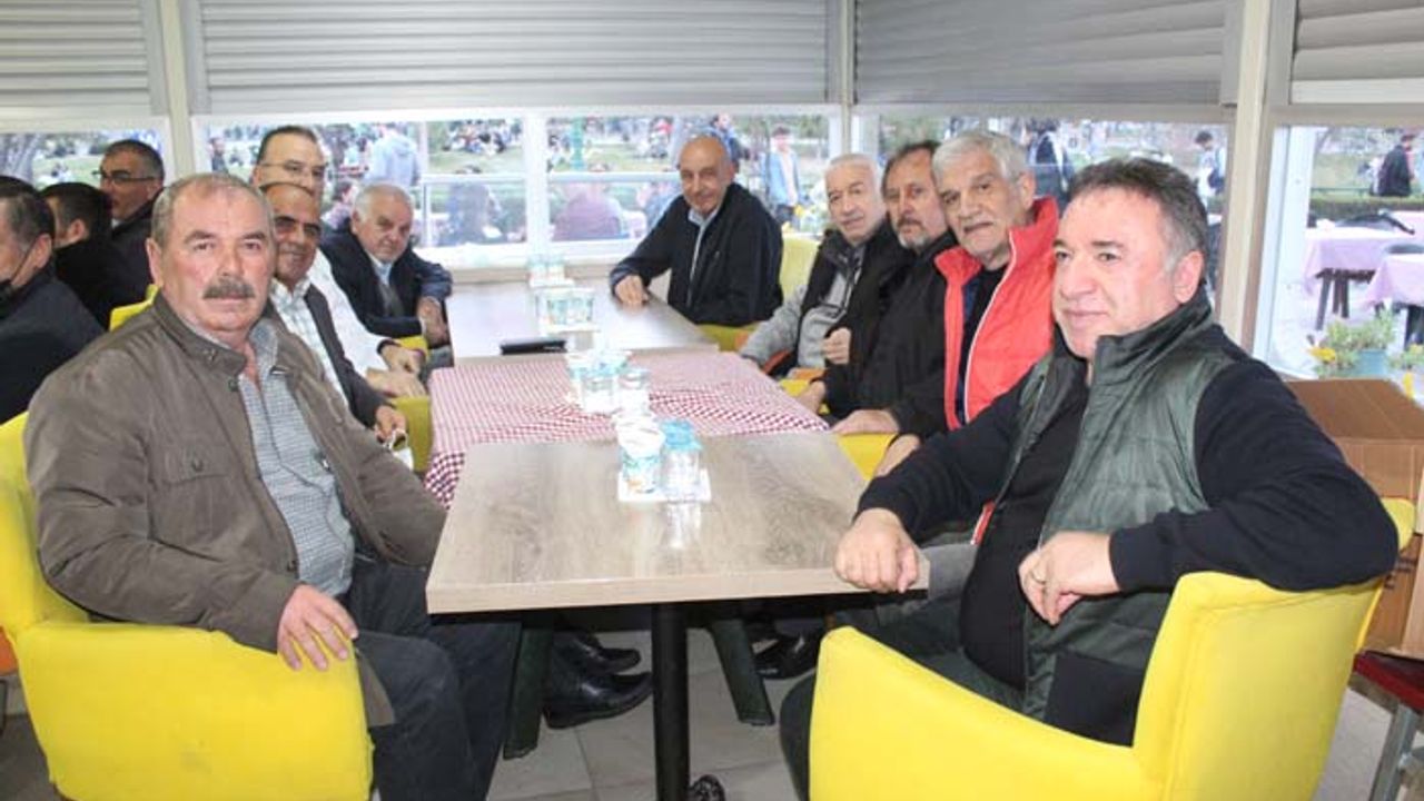 Eskişehirspor Altyapı Derneği'nden iftar programı
