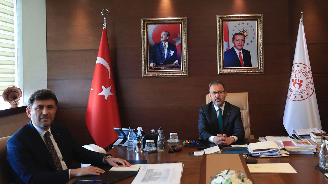 Başkan Çalışkan Kasapoğlu ile Eskişehirspor'u görüştü