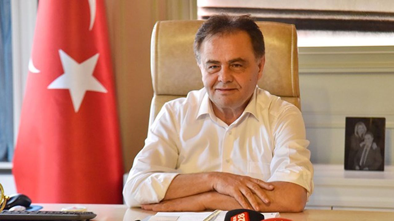 CHP'li Başkan Semih Şahin partisinden ihraç oldu