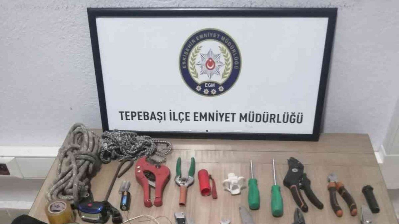 Suçüstü yakalanan kablo hırsızları tutuklandı