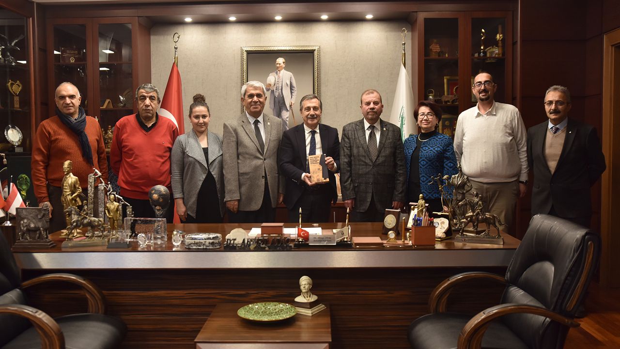Atatürkçü Düşünce Derneği'nden Başkan Ataç'a Ziyaret