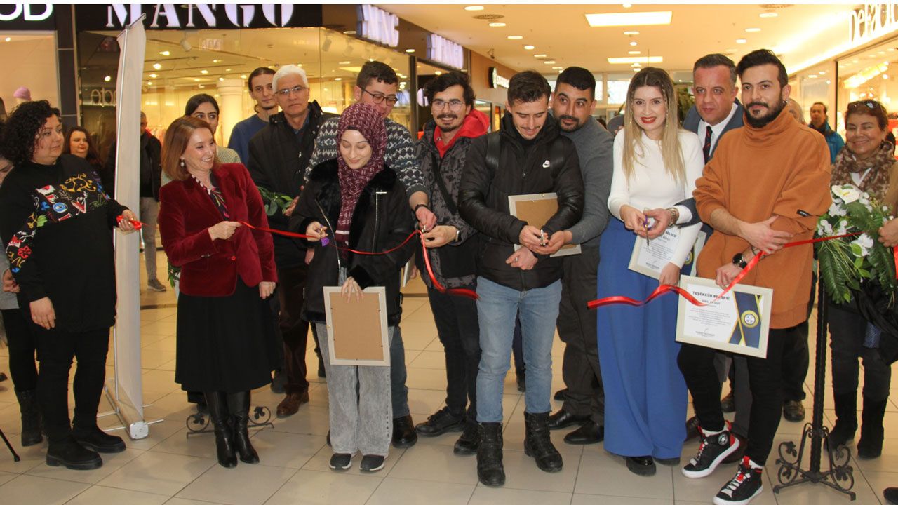 Muhabir Gözüyle Eskişehir Fotoğraf Sergisi Açıldı