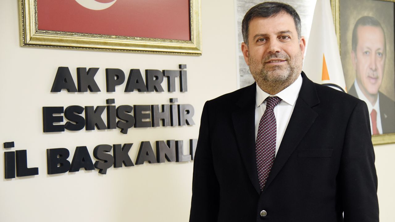 AK Partili Reyhan'dan köprü eleştirisi