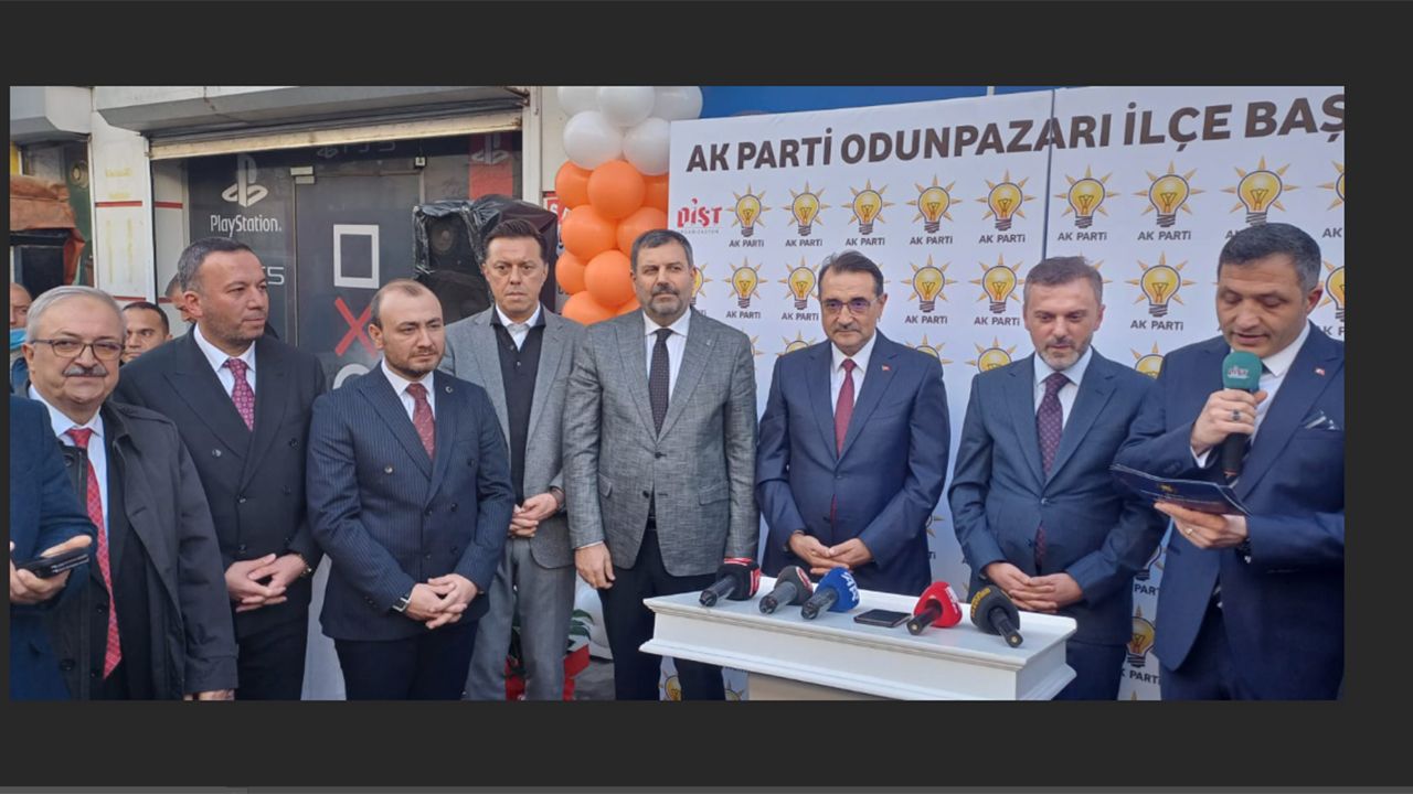 Ak Parti Odunpazarı İlçe binası açıldı