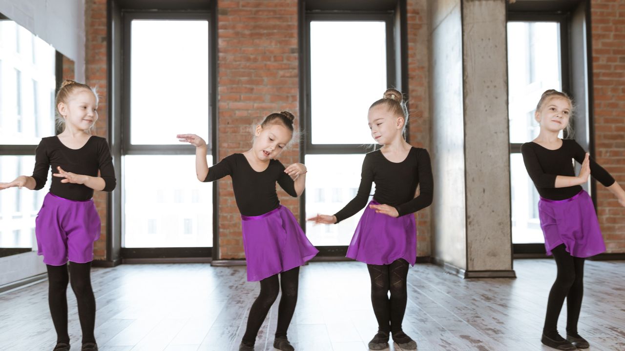 Atakent Spor Okulu’nda Kafkas Dansı Kursu: Geleneksel Dansın Büyüsü