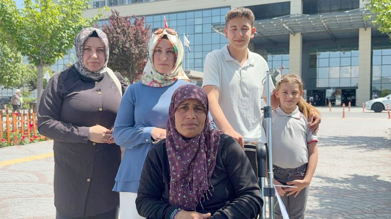2 erkek tarafından sopayla darp iddiası