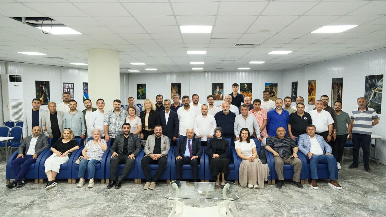 Eskişehir esnafından Karamanlı’ya güçlü destek
