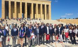 Eskişehir Anadolu Rotary Kulübü üyeleri Anıtkabir’de