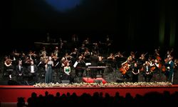 Yunus Emre Eskişehir’de  görkemli bir konserle anıldı