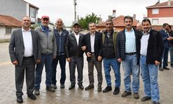 Başkan Ataç Yağmur Dualarında Vatandaşla Buluştu
