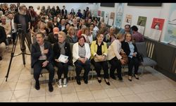 Şiirler sevgiyi ve barışı anlatıyor