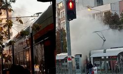 Tramvayda çıkan yangın paniğe neden oldu