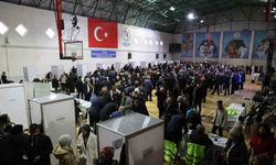 AK Parti Eskişehir İl Teşkilatı temayül yoklamasında bir araya geldi