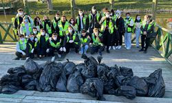 Özkan Alp gönüllüleri çöp sorununa dikkat çekti