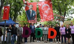 Eskişehir’in demokrasi şöleni başladı!