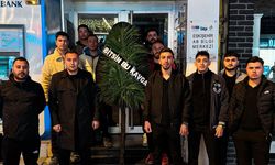 Eskişehirspor taraftarından Metin Güler'e siyah çelenk tepkisi