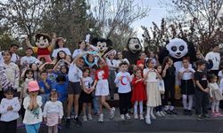 Çocuklar masal Şatosu'nda hayal gücünü keşfetti