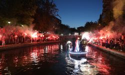 Porsuk Çayı’nda Muhteşem Fener Alayı