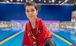 Baran Doruk Şimşek  yüzmede fırtına gibi esti