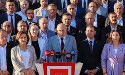 Türkiye Cumhuriyeti ve halkın partisi teslim alınamayacak