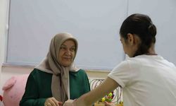 Ayşe’yi bırakmadılar, birlikte büyüdüler
