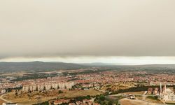 Bilecik’teki yangında Eskişehir semaları dumanla kaplandı