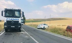 İki TIR'a çarptı, facia ucuz atlatıldı