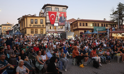 Odunpazarı’nda yıldızların altında sinema keyfi