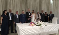 Sarıoğlu ve Tandoğdu ailelerinin mutlu günü