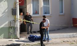 56 yaşındaki adam evinin önünde ölü bulundu