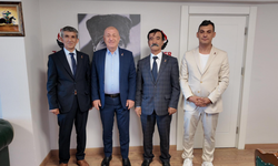 CHP’den ayrılan Ahmet Muhsin Ağıl, Zafer Partisi’ne katıldı