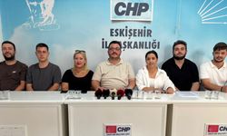 CHP’li gençlerden Hikmet Çelik’e çağrı