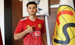 Eskişehirspor Emre'yi renklerine bağladı