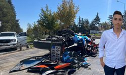Eskişehir'de motosiklet sürücüsünün ağır yaraladığı feci kaza kamerada