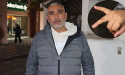 Balıkları beğenmeyen adamı çuprayla dövdüler