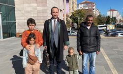 Eskişehir'de bir kişi çocuğun boğazını falçata ile kesip yangın çıkardı