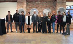Strıng Art Atatürk Sergisi Açıldı