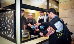 Anadolu Üniversitesi’nden sınav haftasında öğrencilere çay, kahve ve çorba ikramı