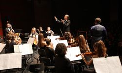 Senfoniden klasik müziğin devleriyle etkileyici konser