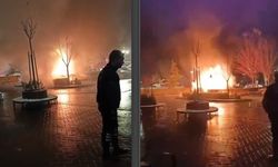 Eskişehir'de iki otomobil küle döndü