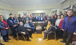 Eskişehir’de köşe yazarlarından ‘Emirdağ Birlik Beraberlik Platformu’na anlamlı ziyaret